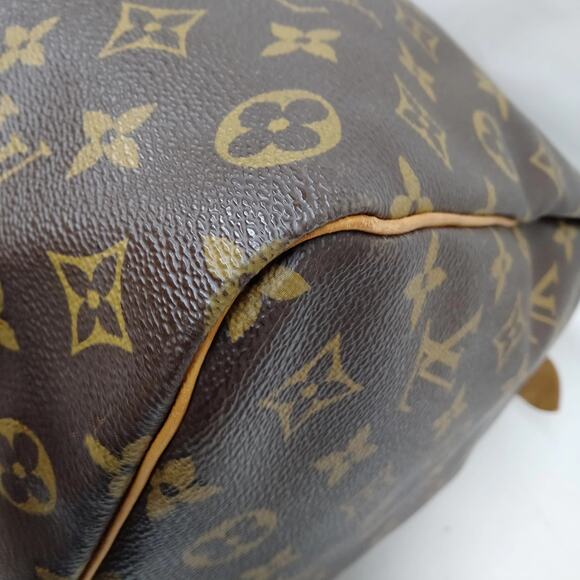 Louis Vuitton Monogram Keepall 50 Boston Bag - Picture 6 of 9